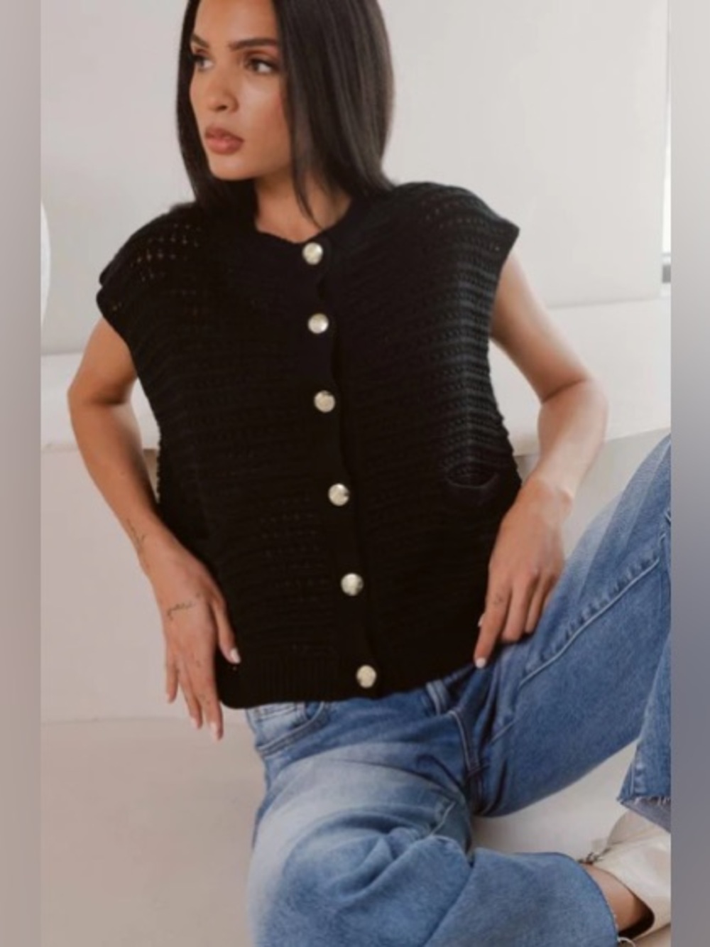 NWT ELAN black Sweater Vest Small